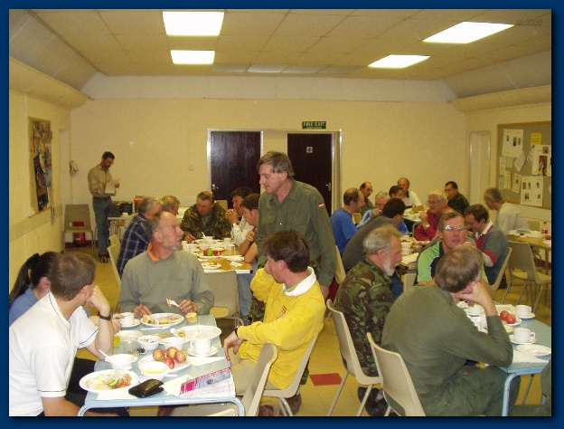 600x449 pixels (130K)