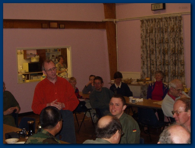 600x449 pixels (109K)