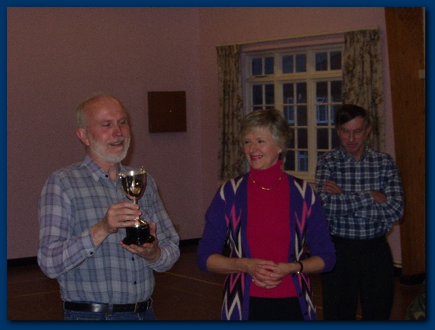 600x449 pixels (109K)