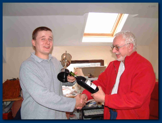 600x449 pixels (95K)