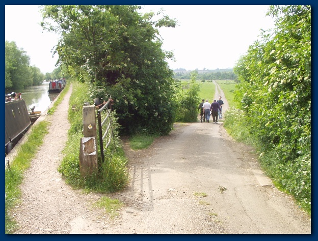 600x449 pixels (169K)