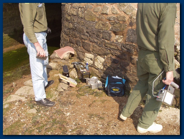 600x449 pixels (169K)