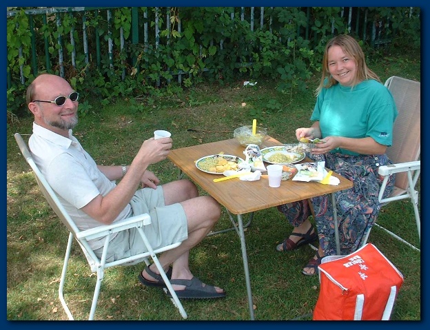 600x454 pixels (167K)