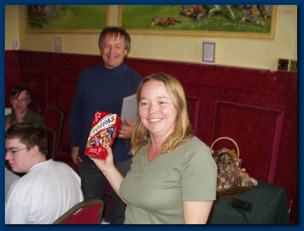 600x449 pixels (99K)