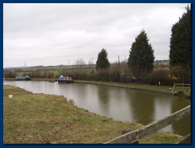 600x449 pixels (103K)