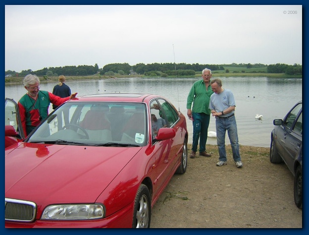 600x449 pixels (105K)