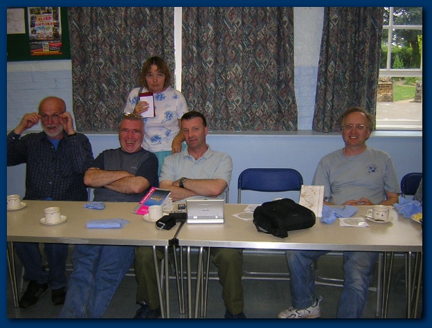 600x449 pixels (126K)