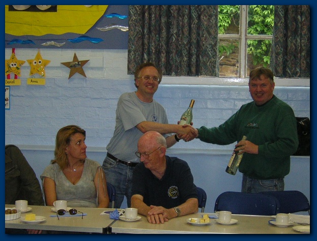 600x449 pixels (125K)