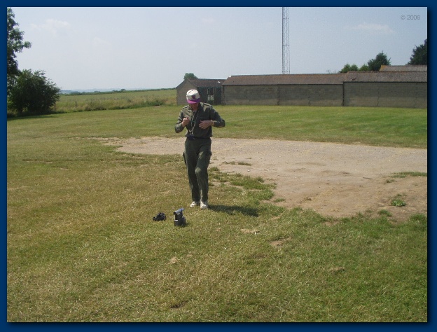 600x449 pixels (129K)