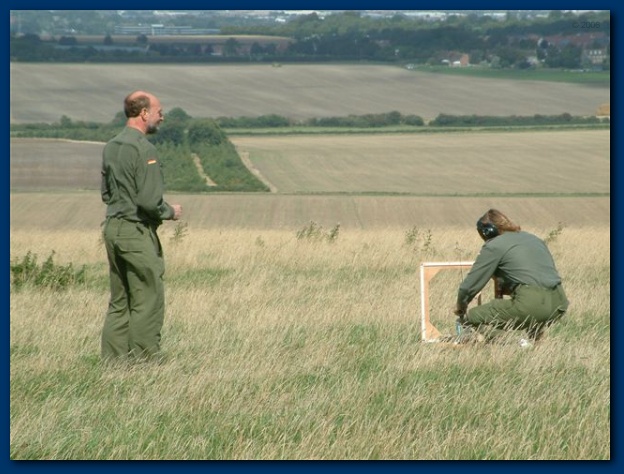 600x449 pixels (114K)