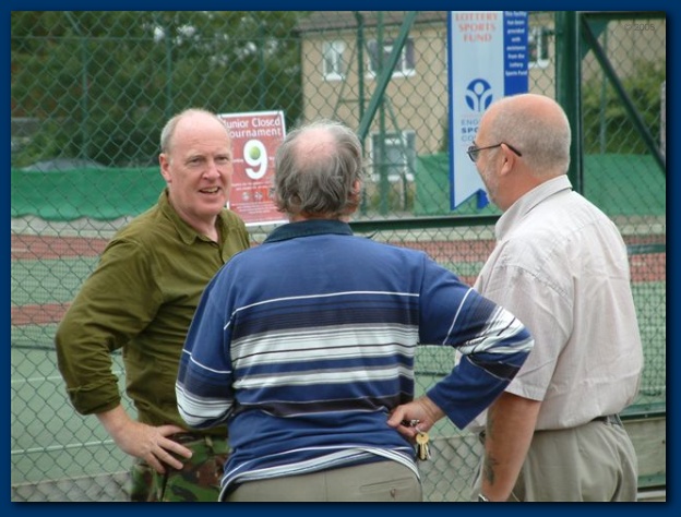 600x449 pixels (116K)