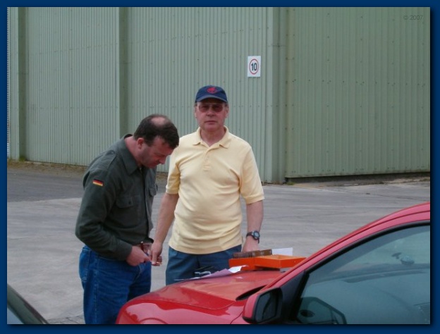 600x449 pixels (81K)