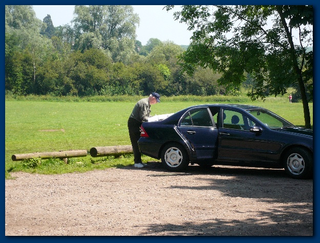 600x449 pixels (185K)