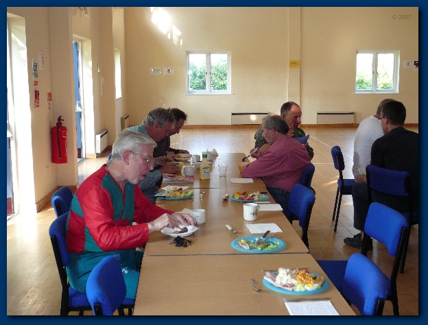 600x449 pixels (117K)