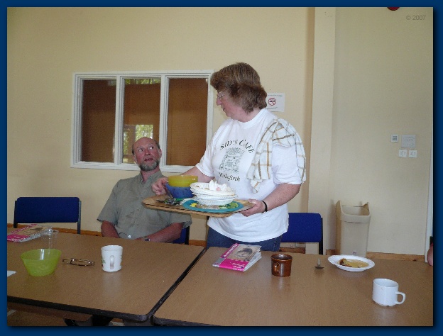 600x449 pixels (96K)