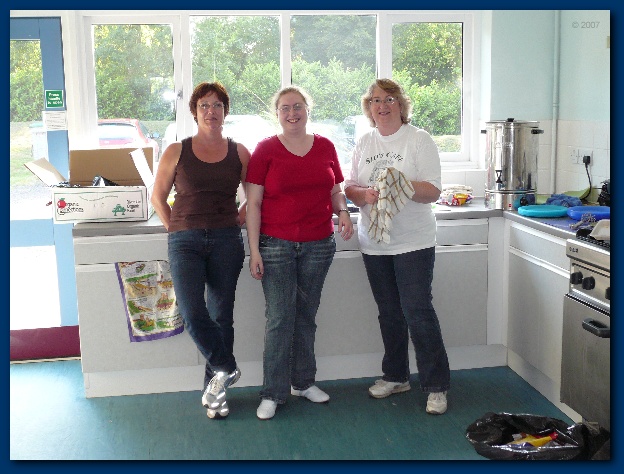 600x449 pixels (130K)