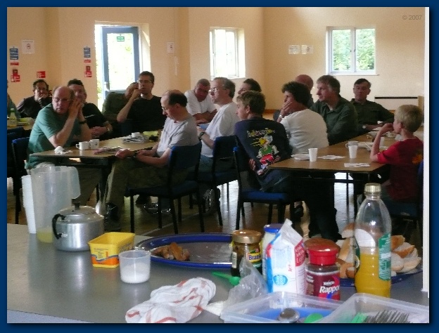 600x449 pixels (124K)