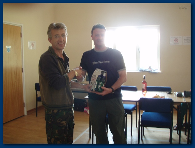 600x449 pixels (77K)