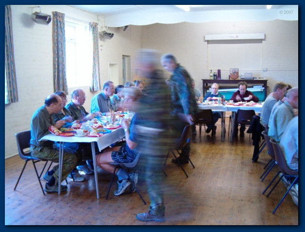 600x449 pixels (111K)