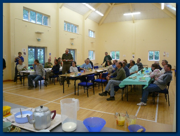 600x449 pixels (129K)