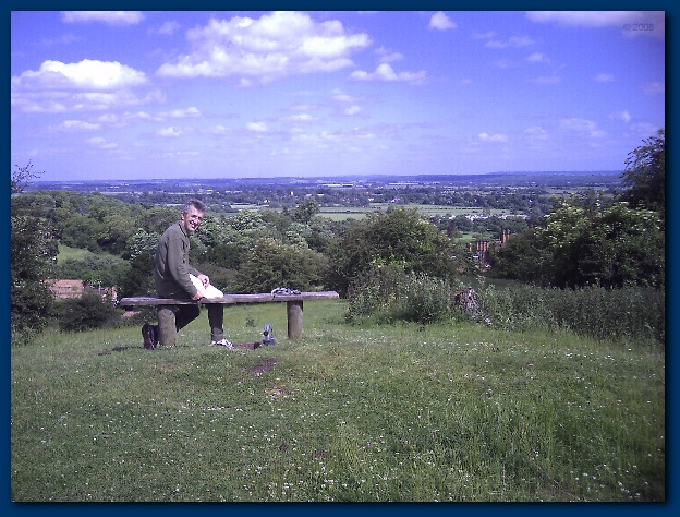 600x449 pixels (153K)