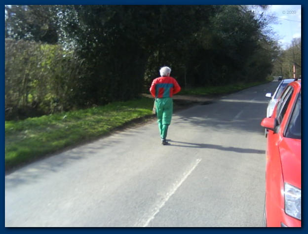 600x449 pixels (86K)