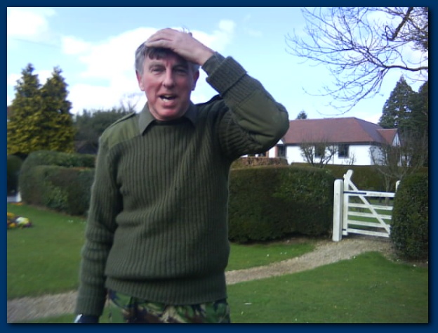 600x449 pixels (93K)