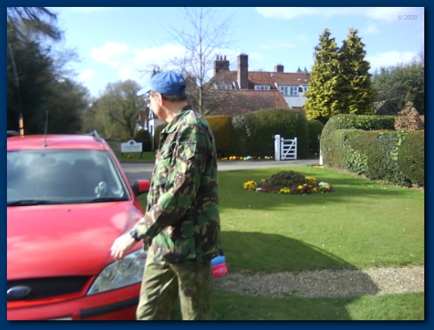 600x449 pixels (106K)