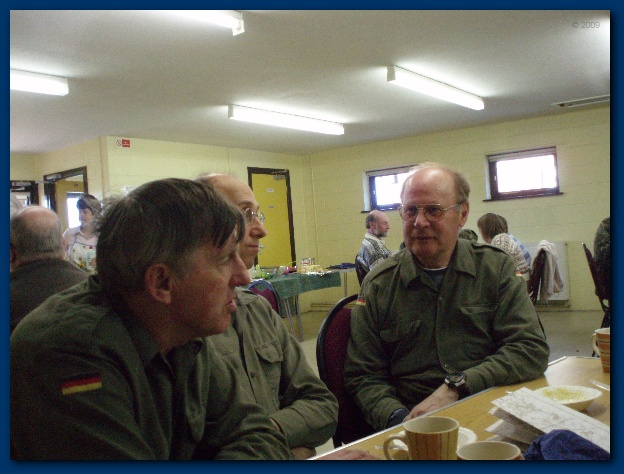 600x449 pixels (122K)