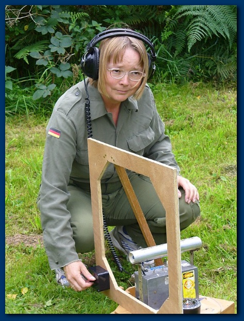 450x599 pixels (168K)