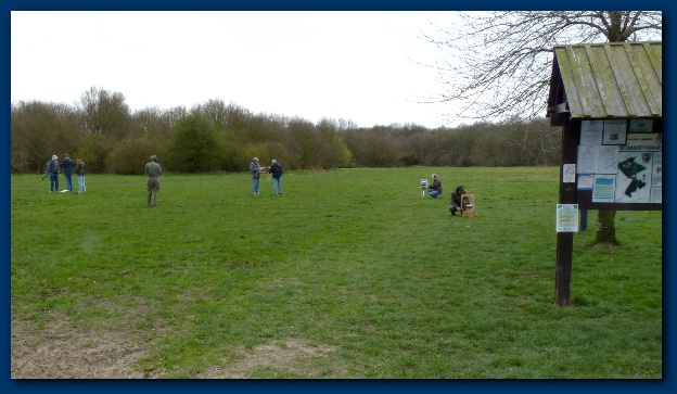 600x338 pixels (99K)