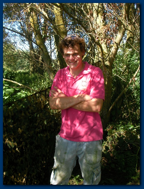 450x599 pixels (191K)