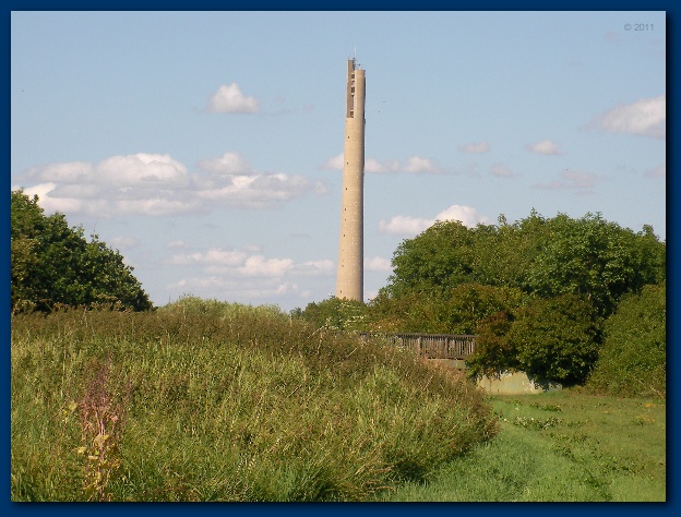 600x449 pixels (133K)