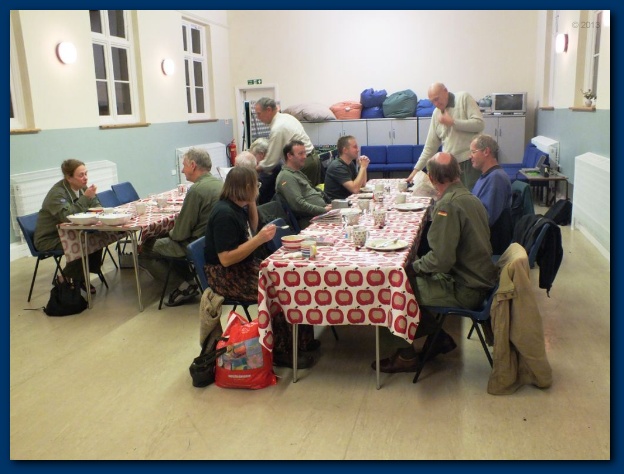 624x474 pixels (109K)