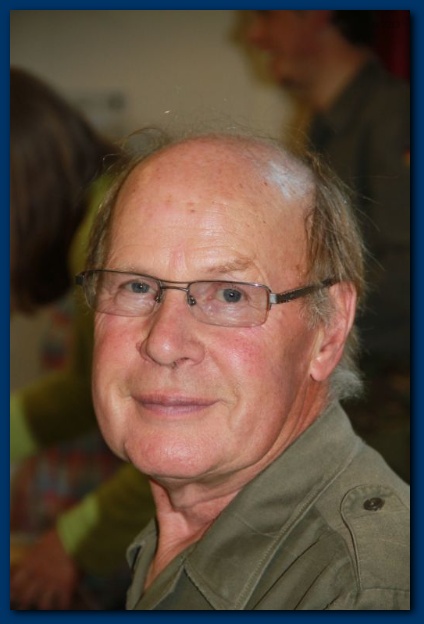 424x624 pixels (66K)