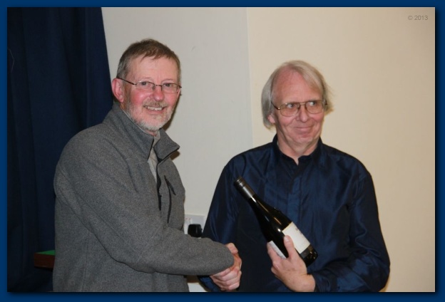 624x424 pixels (63K)