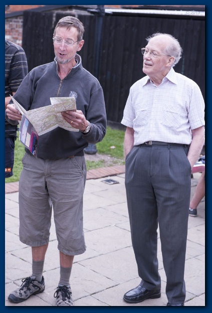 423x624 pixels (98K)