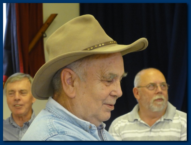 624x474 pixels (76K)