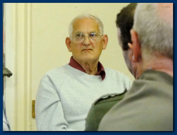 624x474 pixels (77K)