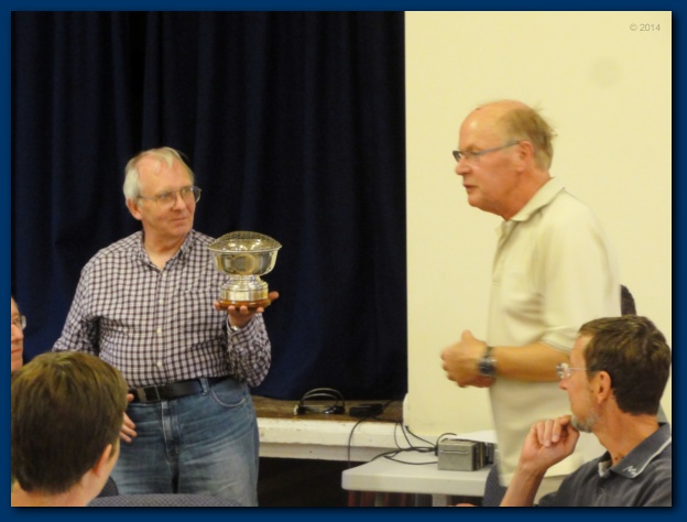 624x474 pixels (79K)