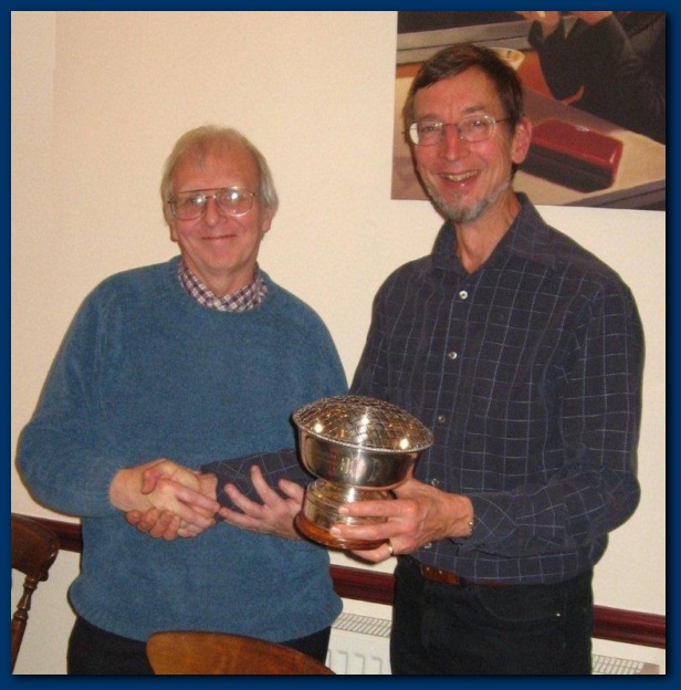 616x624 pixels (125K)