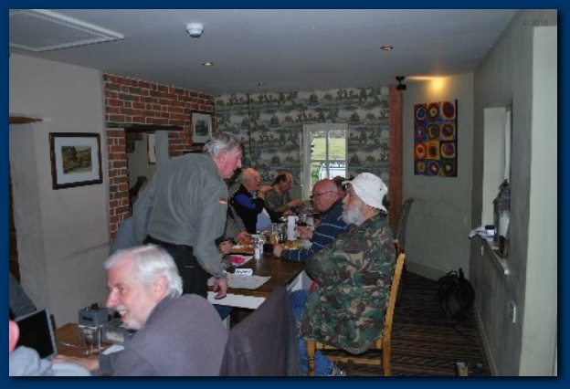 624x426 pixels (85K)