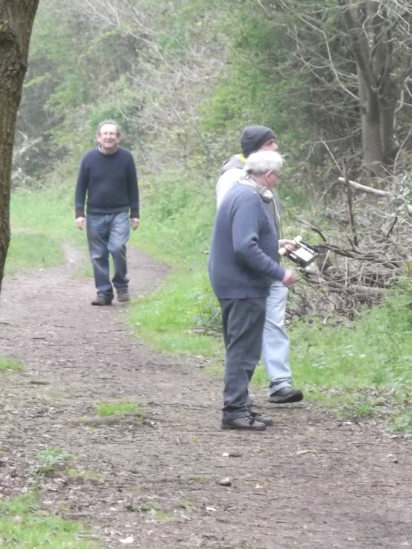 600x800 pixels (185K)